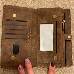 Case Me wallet w/ detachable phone case.